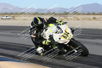 media/Nov-01-2025-CVMA (Sat) [[fc0f7531b8]]/Race 11-Amateur Supersport Open/